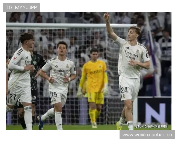 皇马后防伤病名单扩大，影响球队近期防守稳定性，对后续关键战带来考验