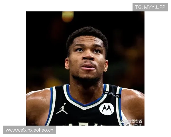 扬尼斯挡拆拉开空间提升效率，压制字母哥关键回合表现